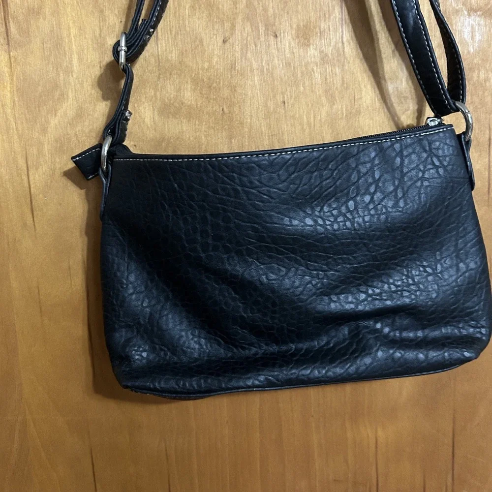 ROSETTI DOUBLE STRAP BLACK LEATHER SATCHEL‎ PURSE ADJUSTABLE